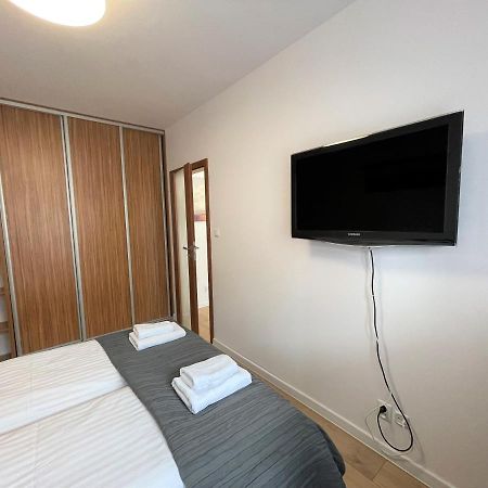 Al-Dom Apartament Ogrodowa Bocianie Gniazdo Z Garazem Kolobrzeg Exterior photo